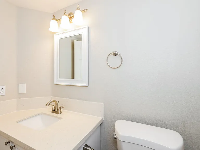 104 Escada Ln — Photo 13