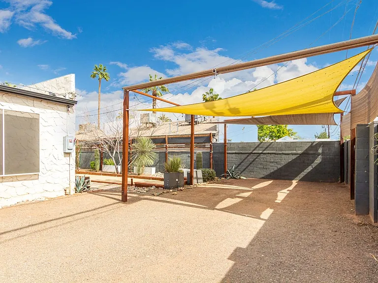 729-735 E Coronado Rd — Photo 14