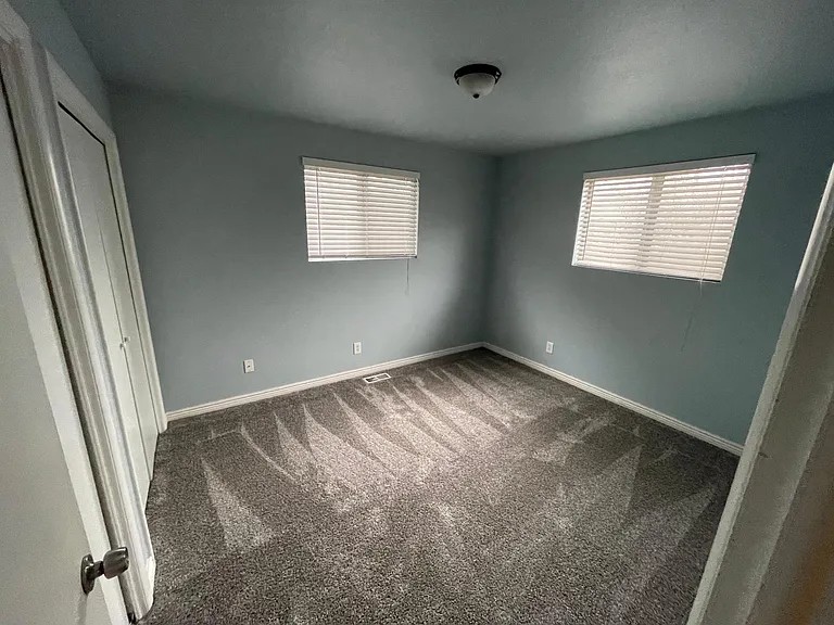 1410 S Colorado Ave — Photo 2