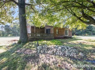 9381 Jones Rd, Howard City, MI 49329