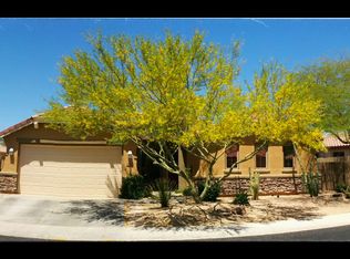 39922 N Pride Dr, Phoenix, AZ 85086