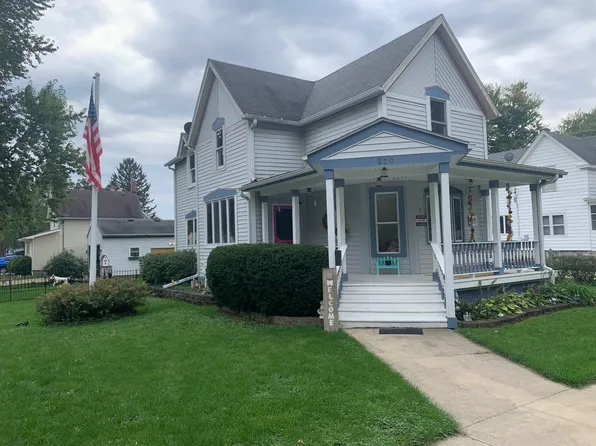 200 W Burbank St, Harvard, IL 60033