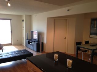 401 1st St S #1706, Minneapolis, MN 55401