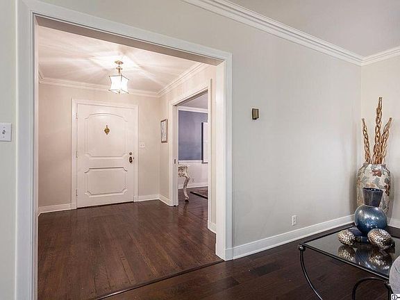 5th image of 1331 San Marino Ave