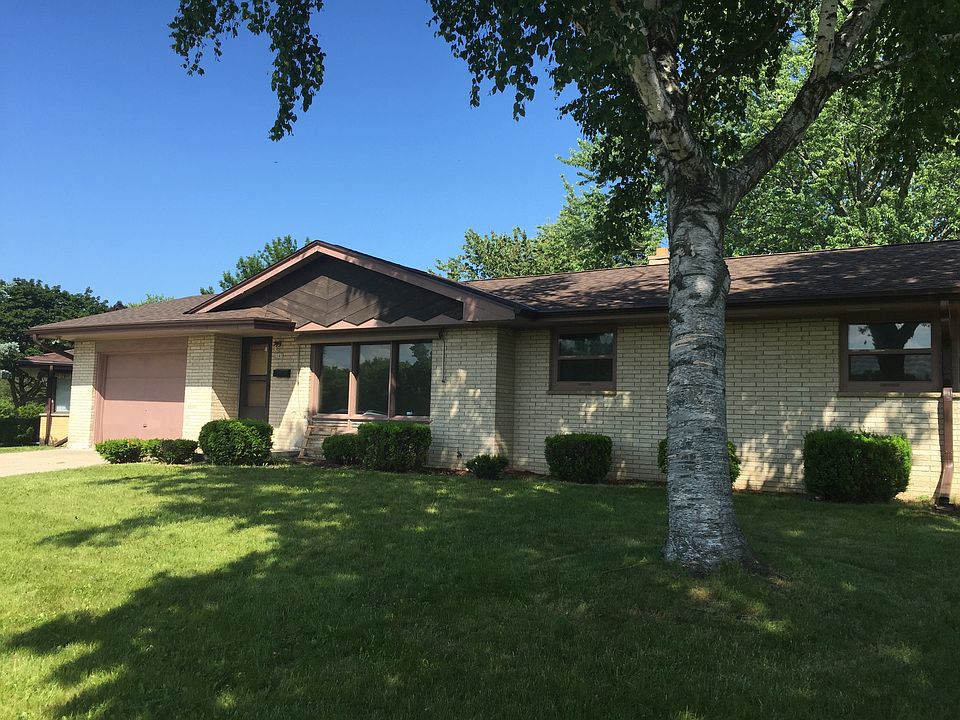 6040 N Denmark St, Milwaukee, WI 53225 Zillow