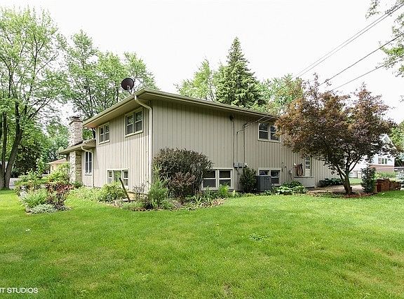 3rd image of 206 E Monterey Ave