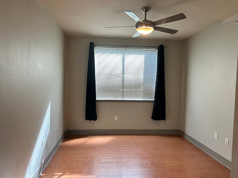 3016 Guadalupe St #309 — Photo 24