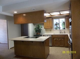 2104 London Cir, Modesto, CA 95356