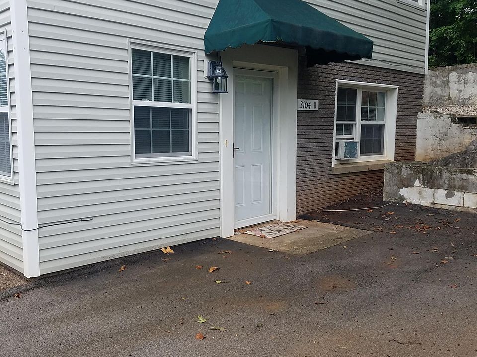 1st image of 3104 Marion Dr #B