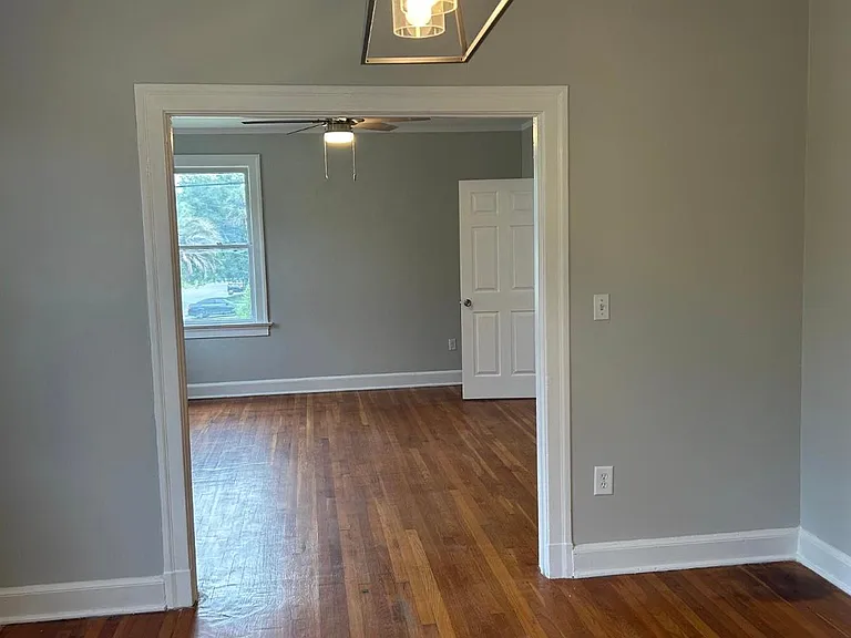 768 Acosta St — Photo 11
