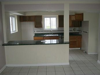 4th image of 23810 Joanne Ave