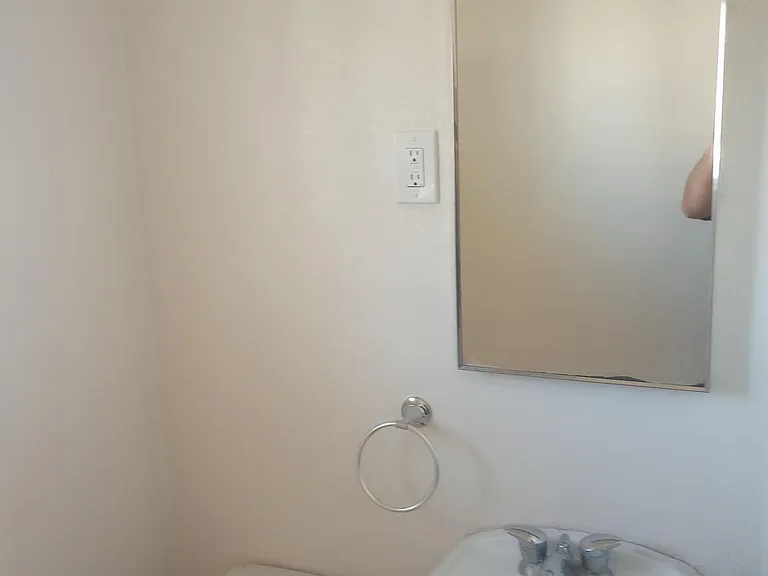 523 N Main St #4 — Photo 6