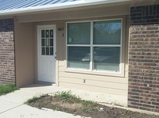 867 W Elm St, Stephenville, TX 76401