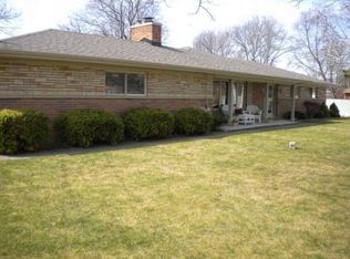 8030 Green Valley Dr, Grand Blanc, MI 48439