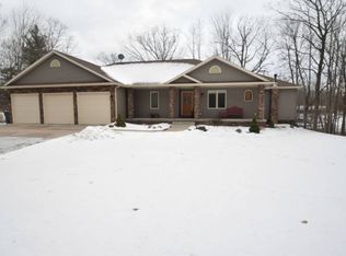 870 Outback Rdg, Midland, MI 48640