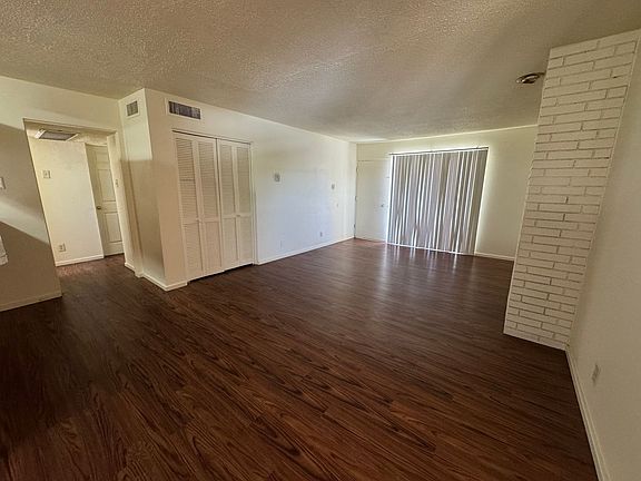 4th image of 2601 N Kentucky Ave #21-359