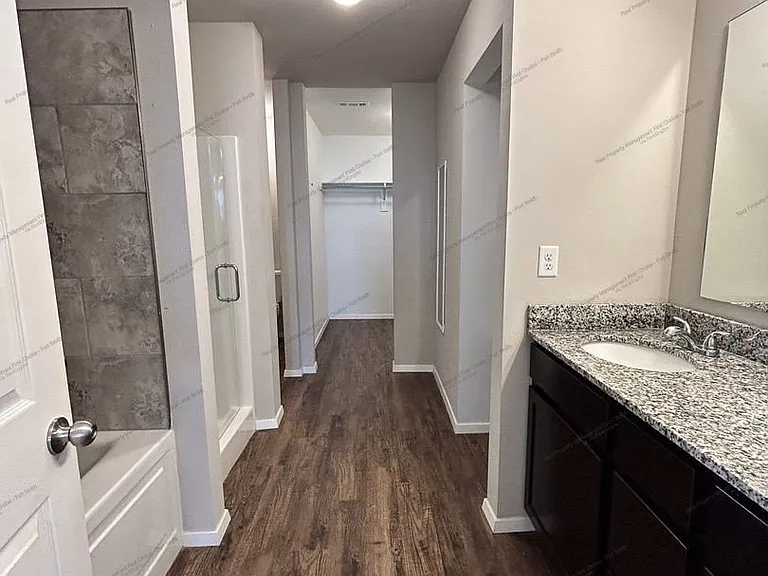8015 Dogwood Dr — Photo 18