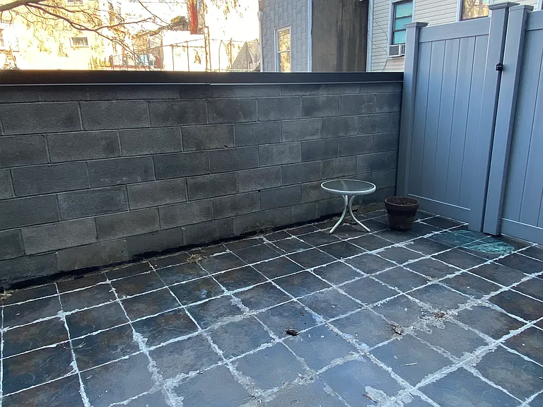349 Metropolitan Ave #2G — Photo 2