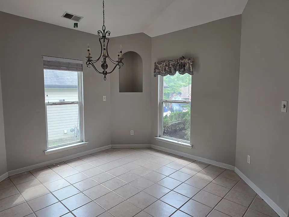 5234 Cottage Cir