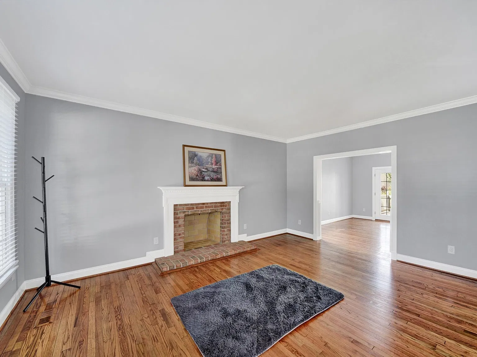 5 bed, 2.5 bath, 3485 sqft, $4,554 — Photo 3