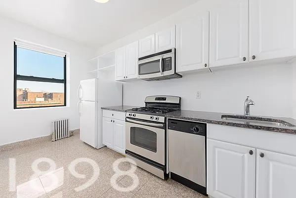 Rented by A&E Real Estate Management | media 12