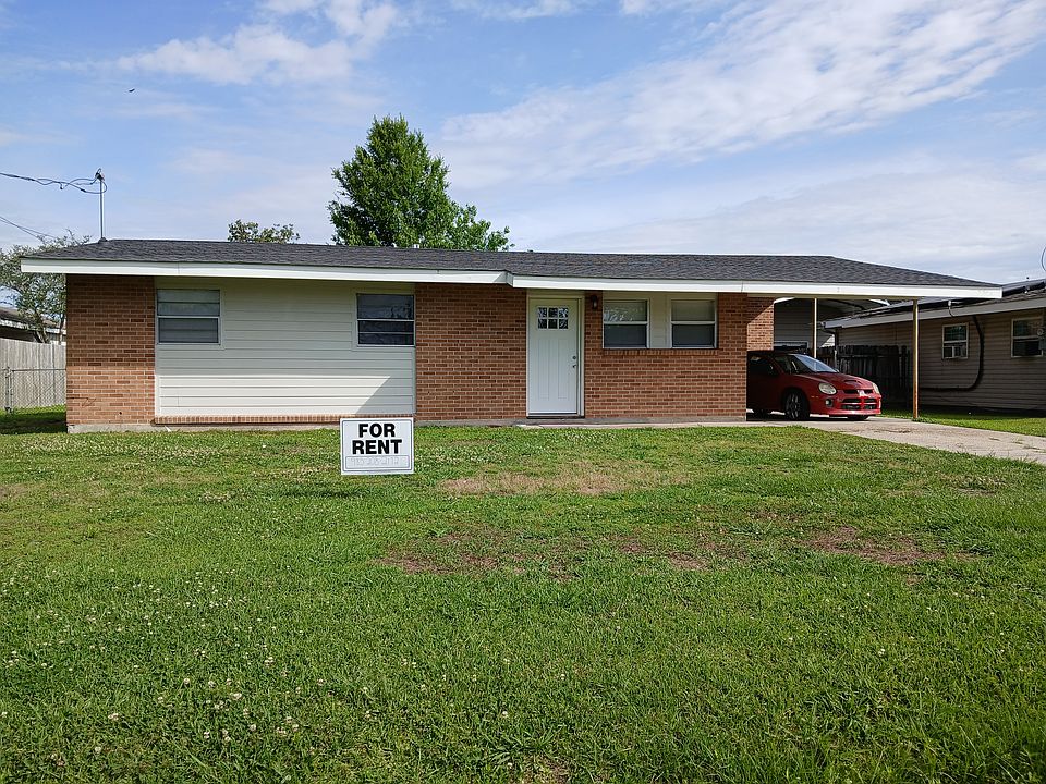 1st image of 217 Oakshire Dr