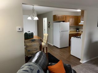 510 Meadowbrook Ln APT 9, Morris, IL 60450