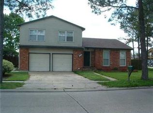 3845 Chadwood Dr, Harvey, LA 70058