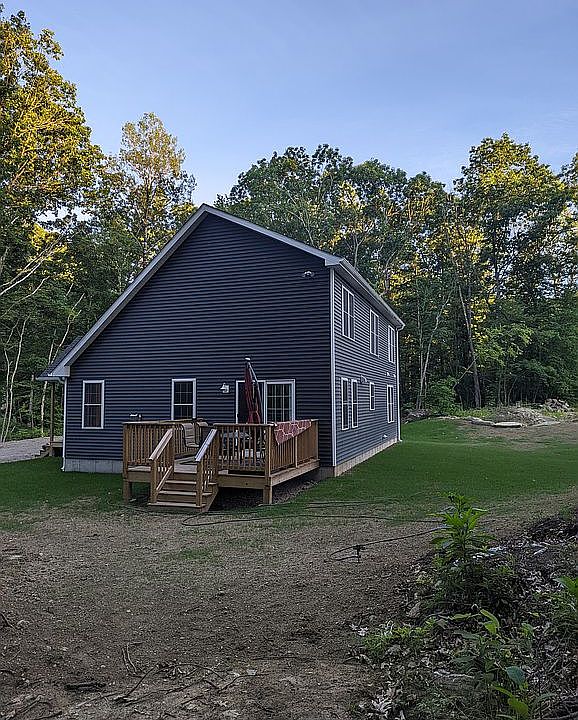 2nd image of 551 River Rd