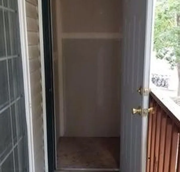 1221 University Ave #D303 — Photo 11