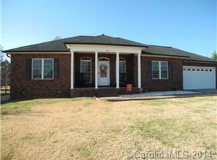 835 Sage Field Ln, Lincolnton, NC 28092