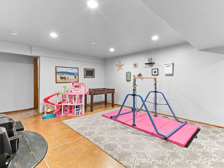 2257 Forecastle Dr — Photo 24