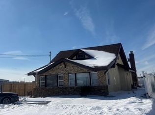 644 Guy Lombardo Ave, Freeport, NY