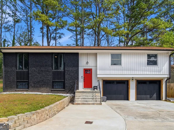 2470 Northbrook Rd, Snellville, GA 30039