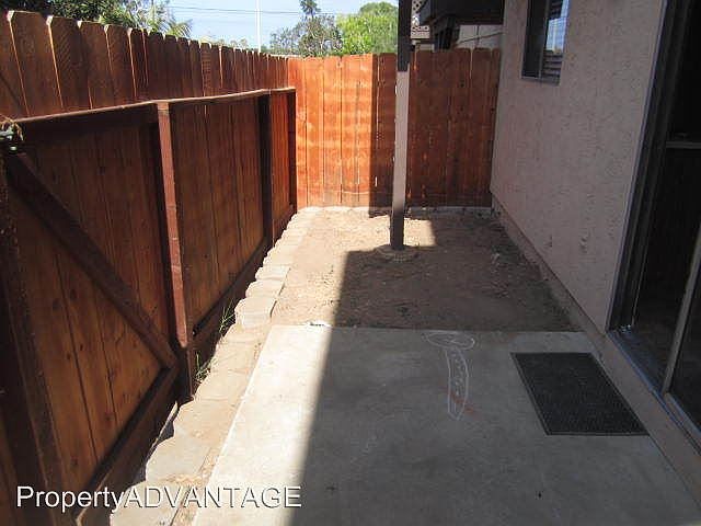 2nd image of 3300 Eureka Pl APT 3