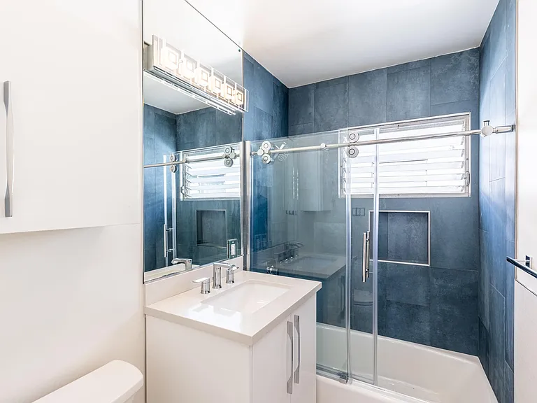 1026 6th St #1028D — Photo 12