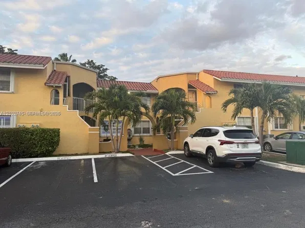15605 SW 74th Circle Dr APT 15, Miami, FL 33193