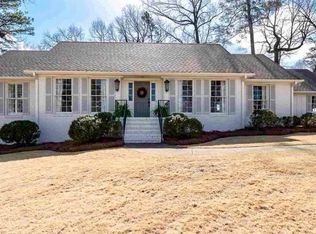 3721 Briar Oak Cir, Mountain Brook, AL 35223