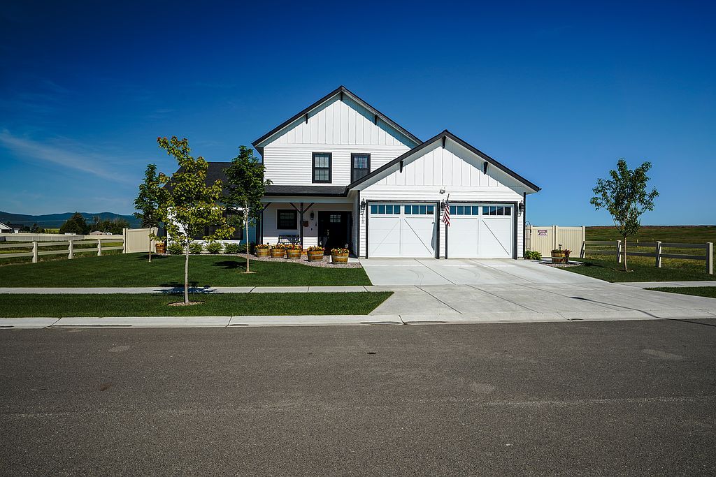 110 Lumberjack Pl - Property Image