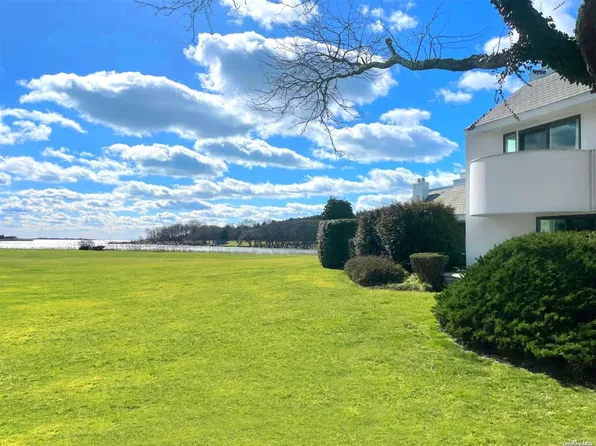 3 Swan Creek Court #3, Water Mill, NY 11976