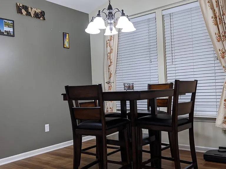 28001 Hopkins Dr — Photo 8