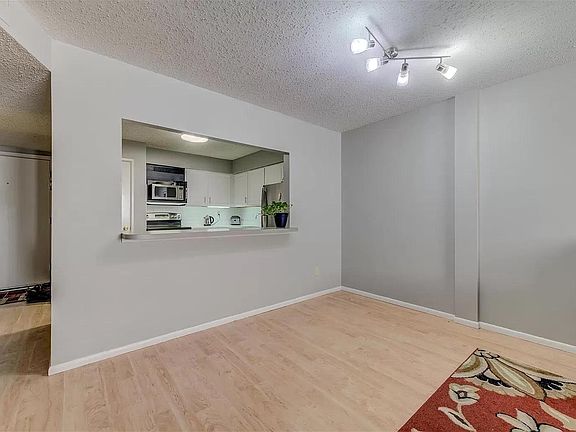 4th image of 4355 Maryland Ave #215-217