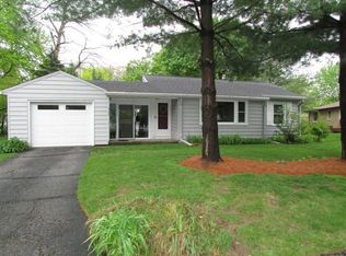 4104 N Timber Cir, Peoria, IL
