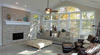 2nd image of 427 Sawgrass Dr