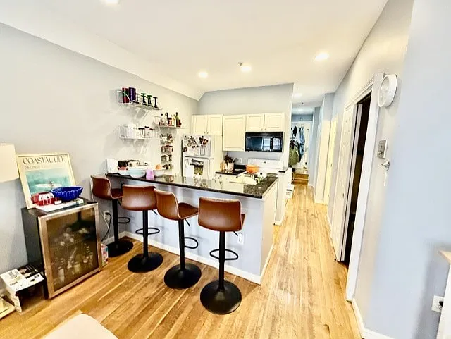 17 Thacher St #1 — Photo 8