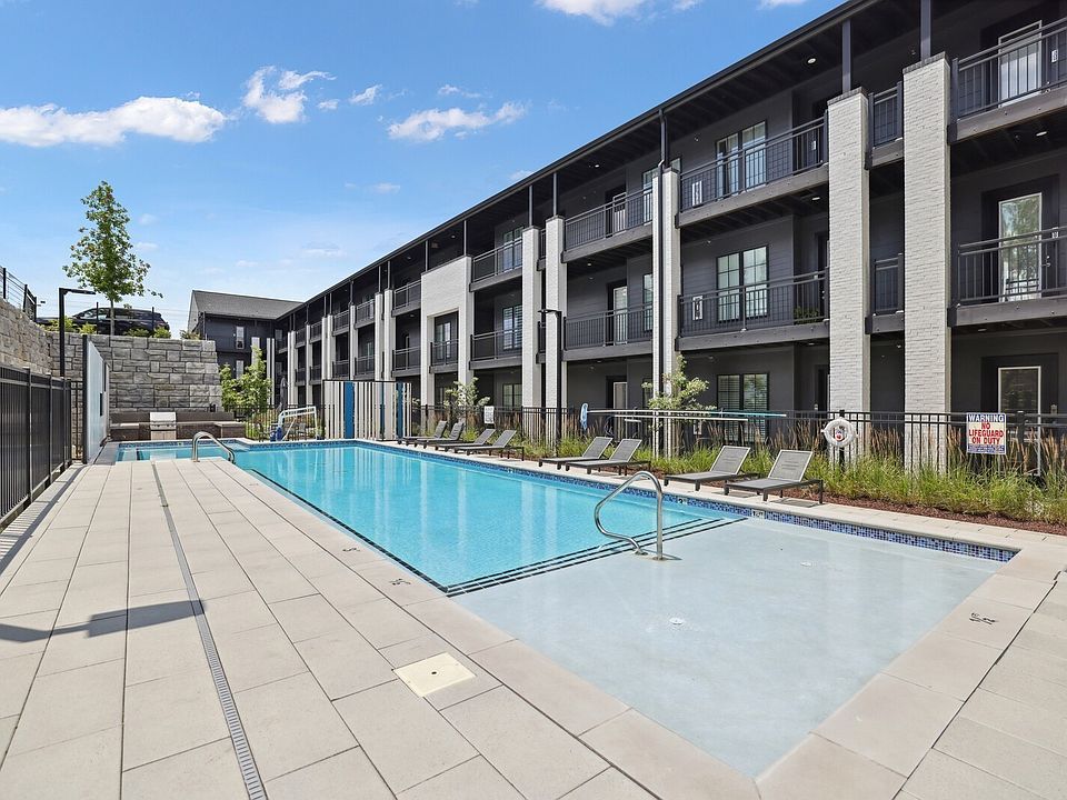 1st image of 2900 Edwin St #102