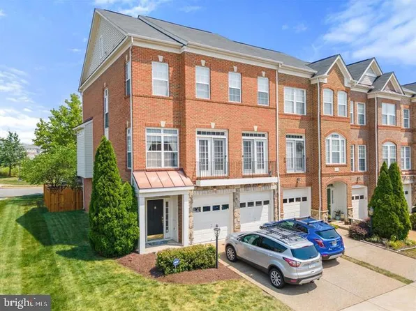 43220 Becontree Ter, Ashburn, VA 20148