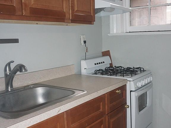2nd image of 55 Randolph Pl #S