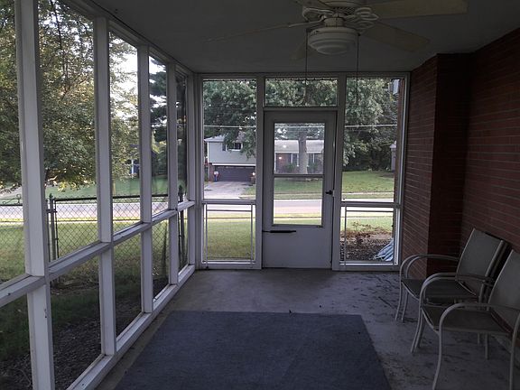3rd image of 7271 Redondo Ct