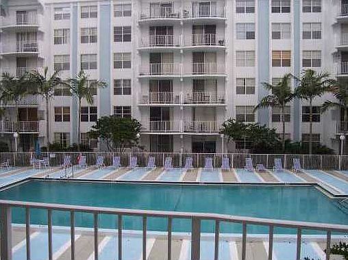 2nd image of 492 NW 165th St APT C315